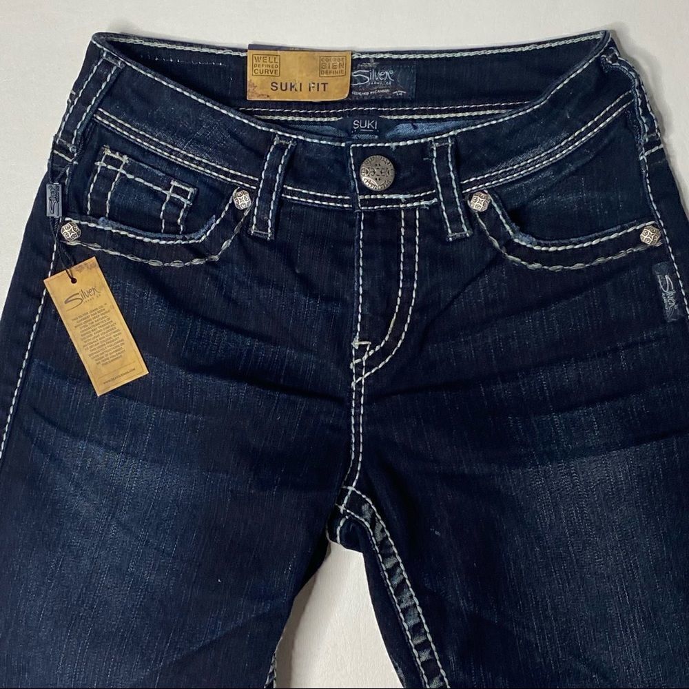 Silver Jean Co | NWT Suki High Rise Denim Capri’s - Picture 2 of 9